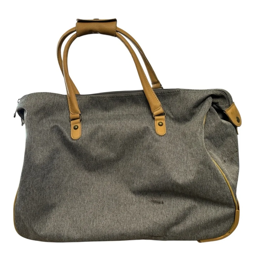 Stylish Nicole Miller New York Gray Weekender Duffel Bag Rolling Luggage Combo